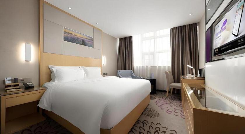 Lavande Hotel Guangzhou Shangxiajiu Pedestrian Street Hualin Temple Metro Station Eksteriør bilde